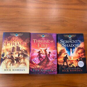 Kane Chronicles Hardcover Bundle, Rick Riordon All FIRST EDITIONS, With Scroll!